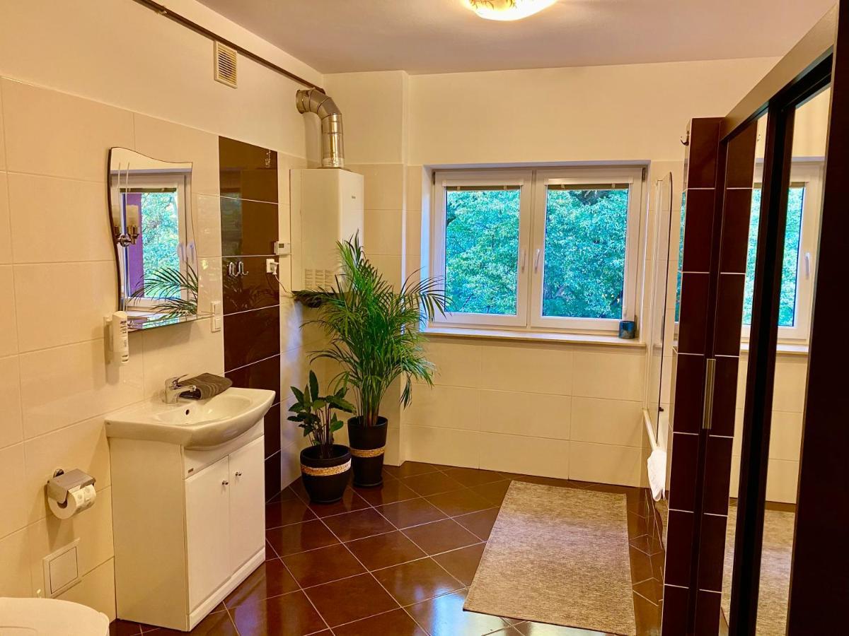 Las Slupski Premium Apartament Nr6 Wifi Netflix Smart Tv50 Two Bedrooms Two Extra Large Double Beds Up To 6 People Full Pleasure Quality Stay (Adults Only) Екстериор снимка