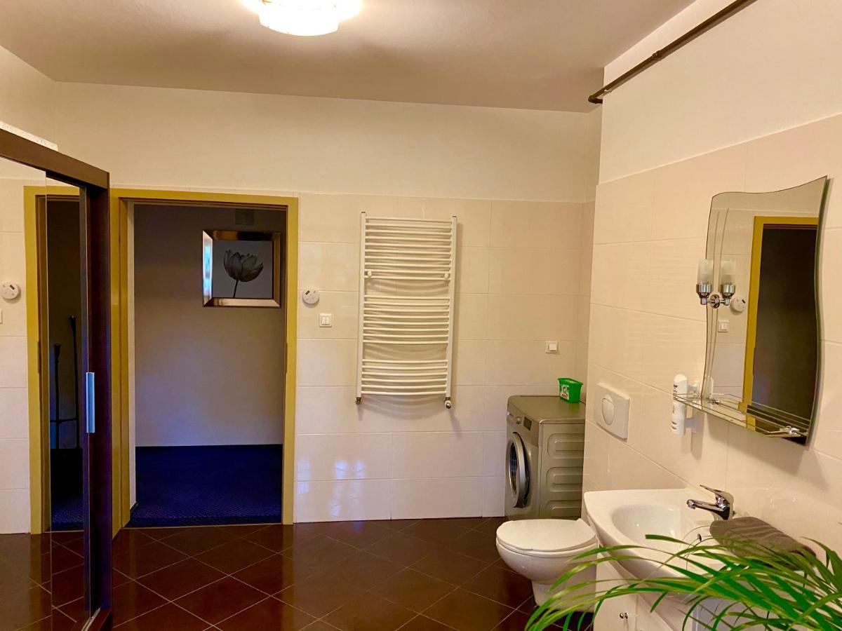 Las Slupski Premium Apartament Nr6 Wifi Netflix Smart Tv50 Two Bedrooms Two Extra Large Double Beds Up To 6 People Full Pleasure Quality Stay (Adults Only) Екстериор снимка